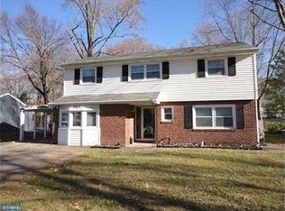 442 Kingston Dr, Cherry Hill, NJ 08034