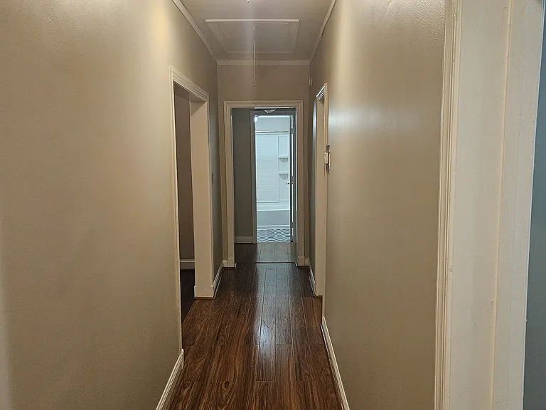805 Eastern Ave — Photo 3