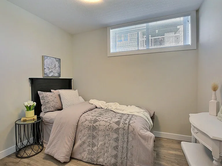 2900 George St — Photo 6