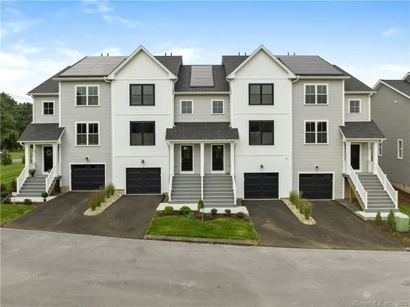 14 Soderman Way #14, Cheshire, CT 06410