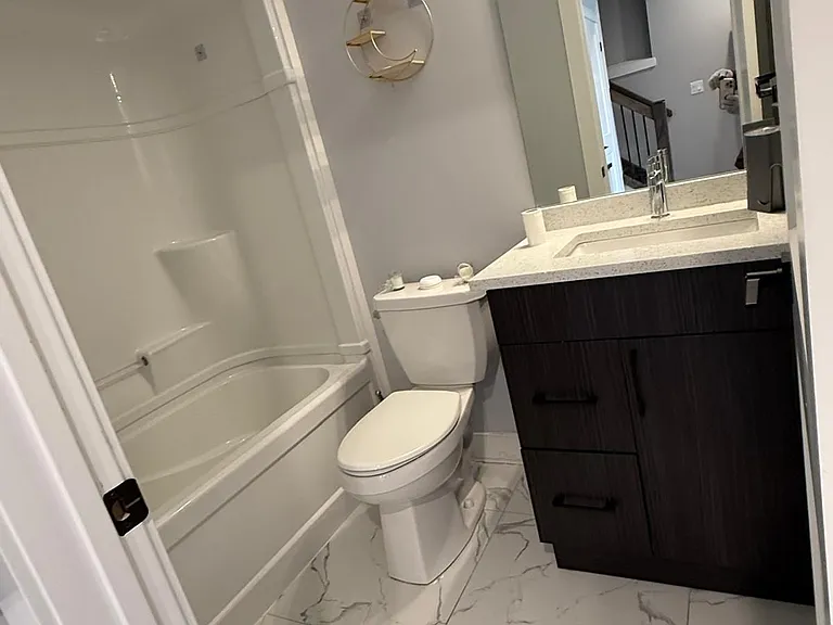 3557 Colonel Talbot Rd #3 — Photo 19