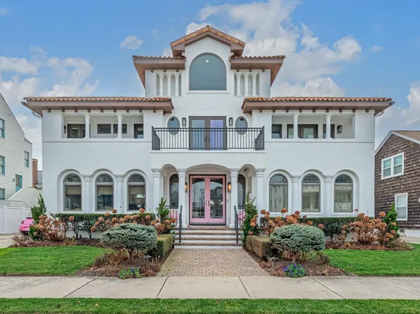 112 S Rumson Ave, Margate, NJ 08402