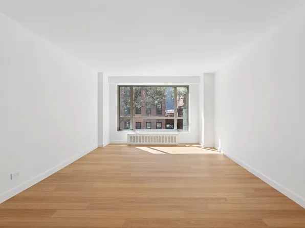 501 East 87th Street image 1 of 8