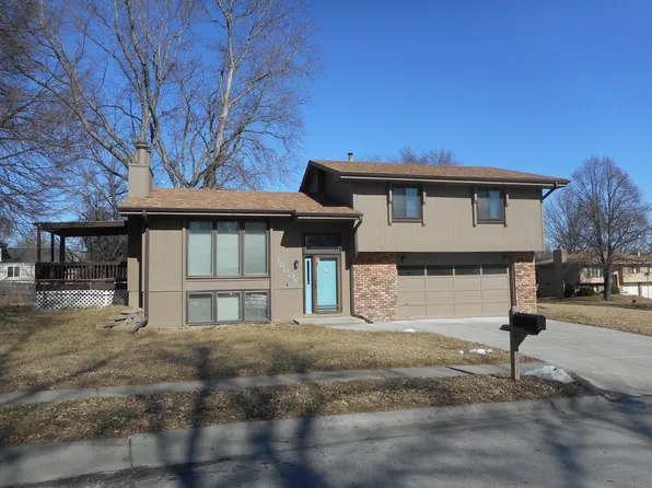 16006 Arbor St, Omaha, NE 68130