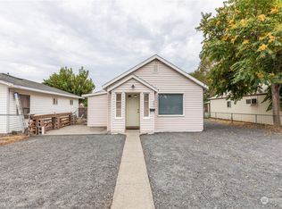 782 C St NW, Ephrata, WA 98823