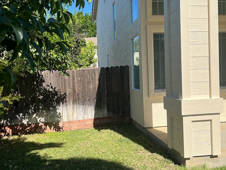 525 Wicklow Dr — Photo 91