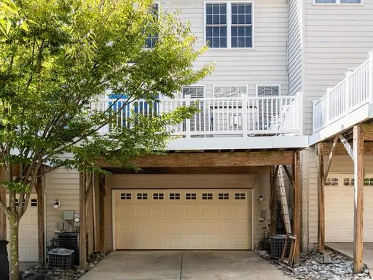 22109 Fair Garden Ln — Photo 3