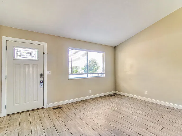 8492 S Merrick Ct — Photo 6