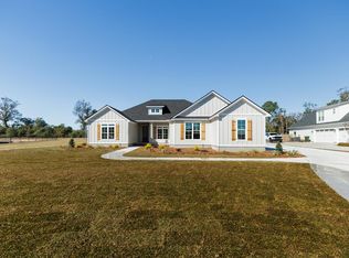 3060 Mary Powell Way, Hahira, GA 31632