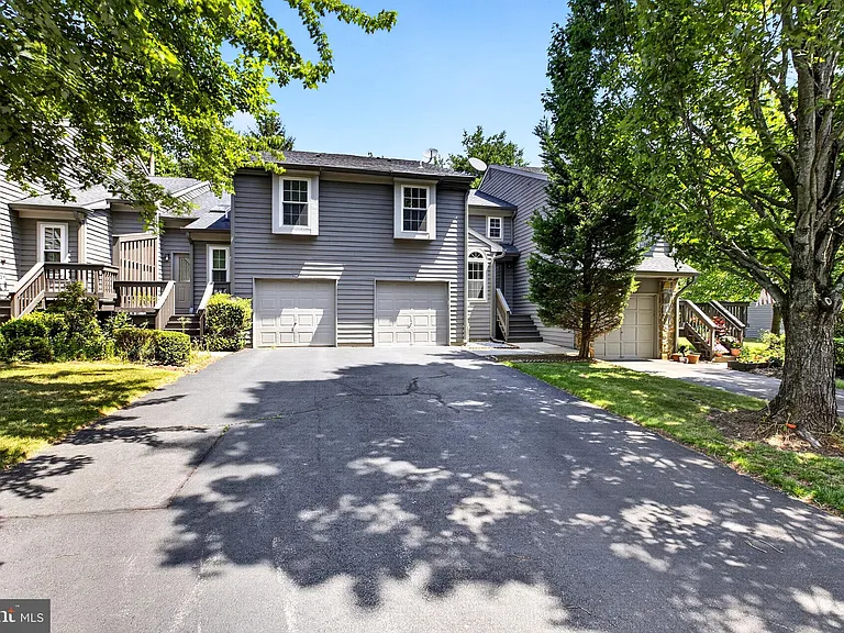 34B Chicopee Dr — Photo 1