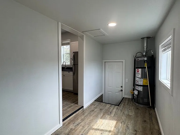 705 N Water St — Photo 18