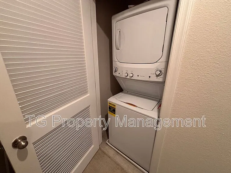 2512 Sadler Trace Way — Photo 30