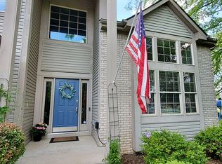 53 Runkle Dr SW, Etna, OH 43062