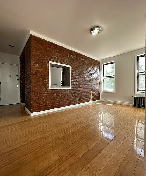 452 E 117th St #2 — Photo 1