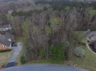 1053 Columbus Dr, Jonesboro, GA 30236