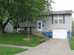 618 Joliet Rd, Marquette Heights, IL 61554