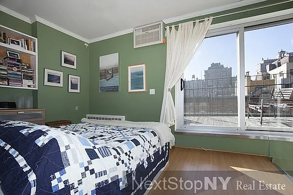 Sold by NextStopNY | media 2