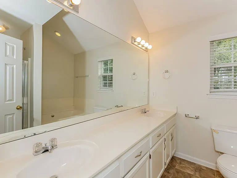 7526 Fallow Ln — Photo 12