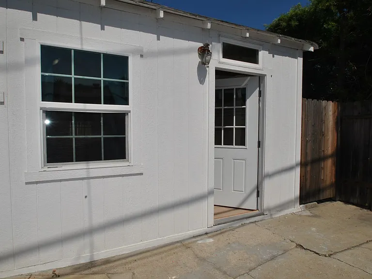 3820 Cedar Ave — Photo 20