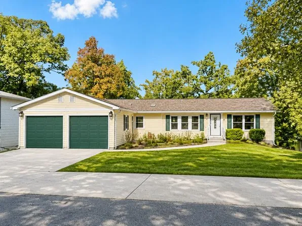 14 E Lakeshore Dr, De Soto, MO 63020