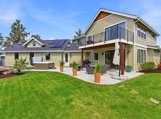 63557 Overtree Rd, Bend, OR 97701