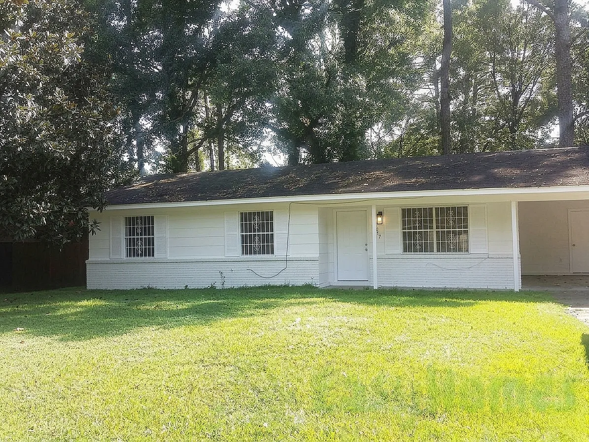 4 bed, 1509 sqft, $1,250 — Photo 1
