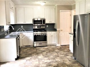 790 Holcombe Woods Ct, Auburn, GA 30011