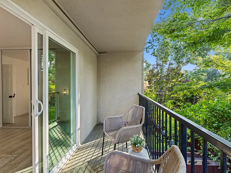 1470 Creekside Dr #17 — Photo 14