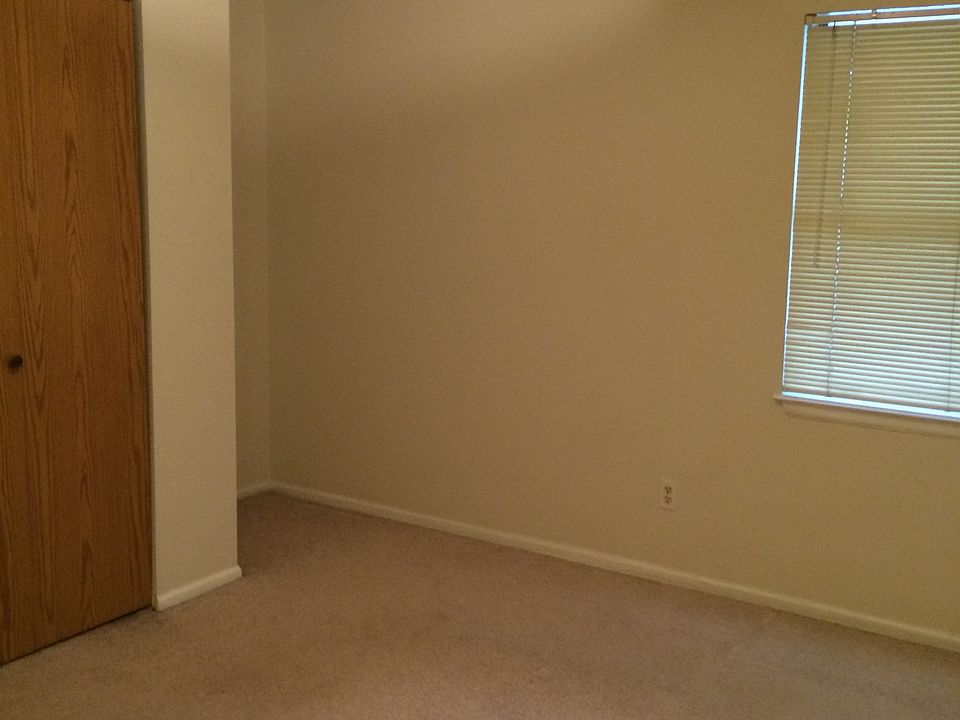Spacious bedroom