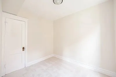 2112 N Avers Ave #1 — Photo 5