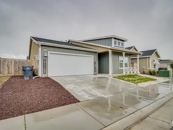 9709 Crystal Falls Ln, Shafter, CA 93263