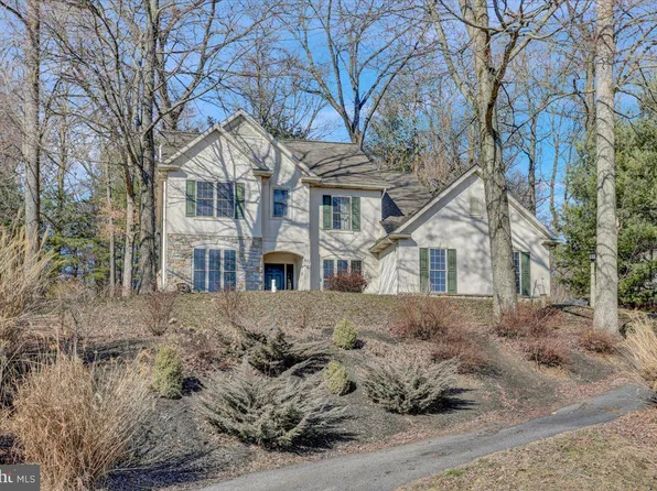 925 Hidden Hollow Dr, Gap, PA 17527