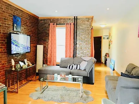 Rented by Citadel Circle Realty | media 20