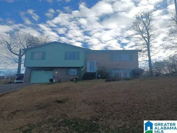 1452 Freda Dr, Midfield, AL 35228