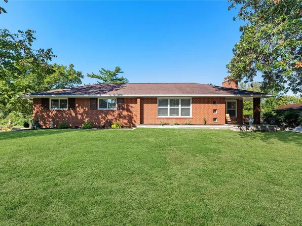 5433 Edelweis Ln, Saint Louis, MO 63129