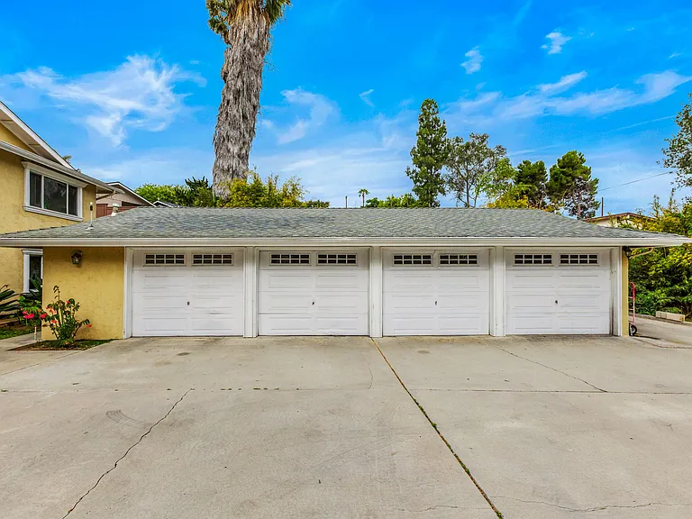 216 Guajome St #A — Photo 7