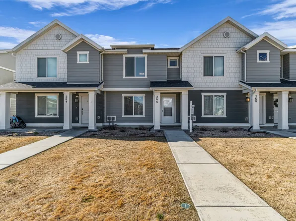 266 N Portside Ln, Saratoga Springs, UT 84045