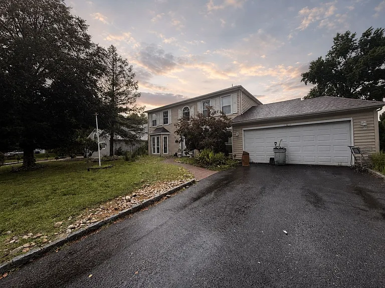 8 Lindner Ln — Photo 5
