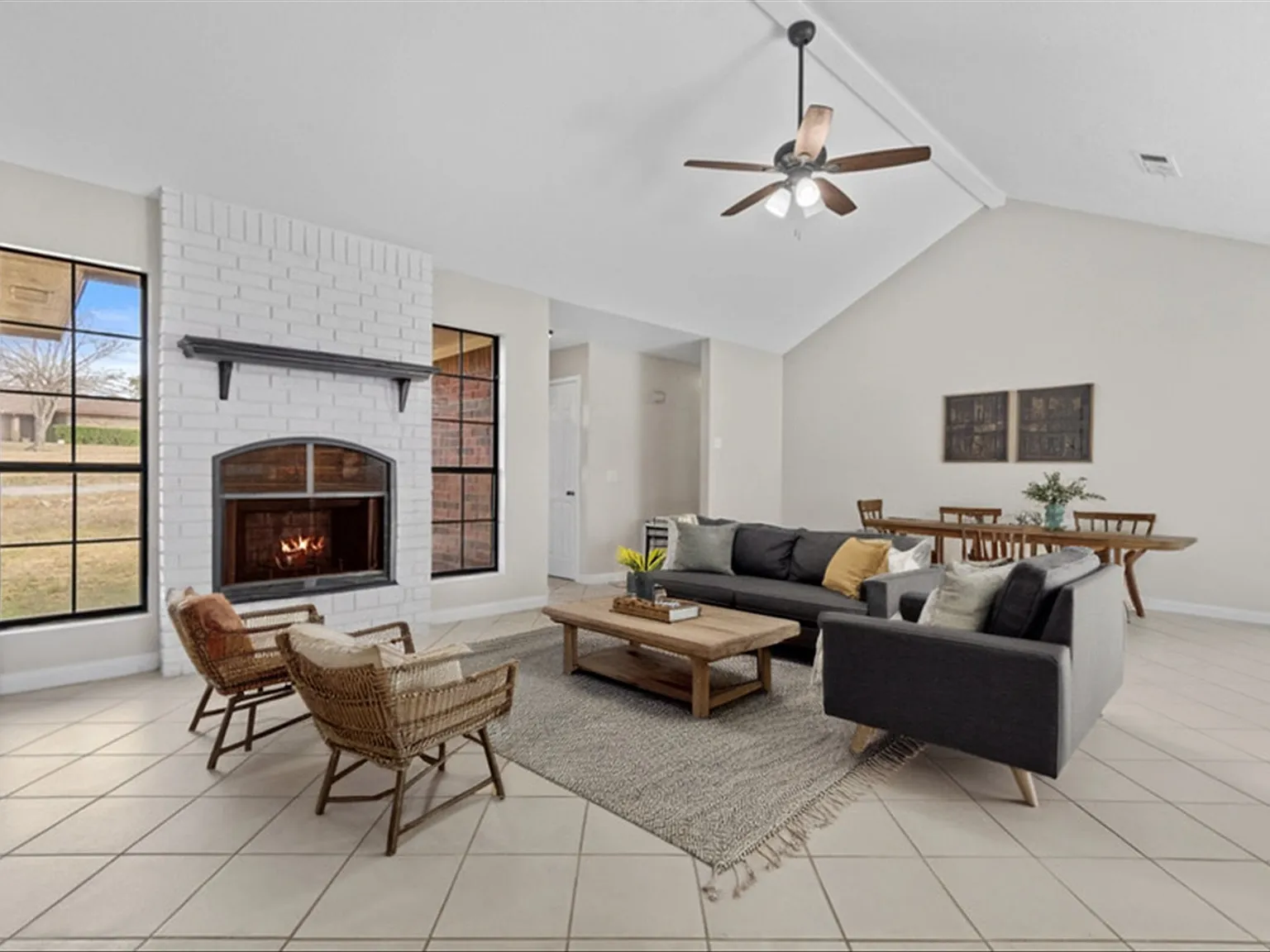 3 bed, 1600 sqft, $1,875 — Photo 4