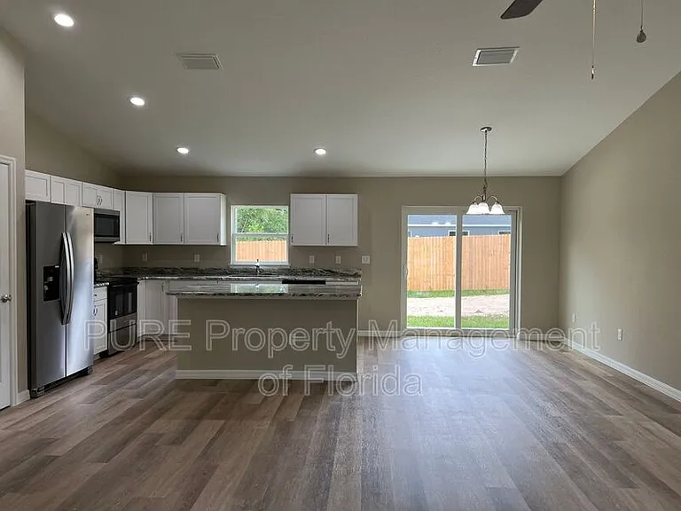 8 Locust Loop — Photo 6