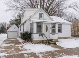 425 Charles St, Reedsburg, WI 53959