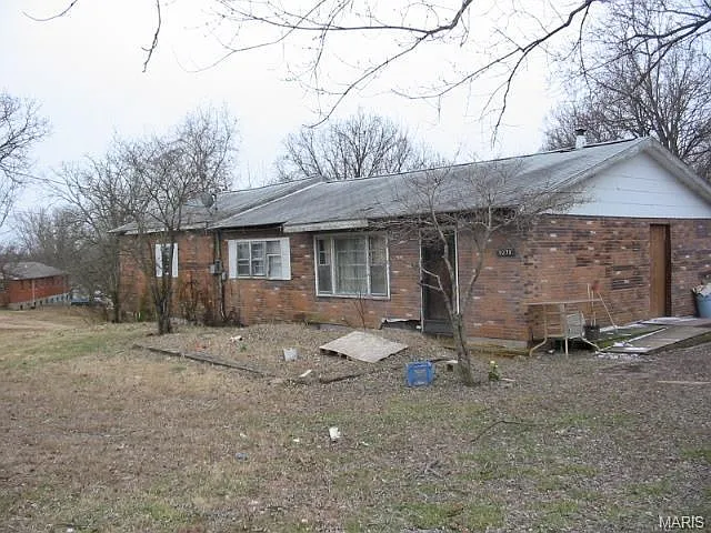 9279 Church Dr photo 1