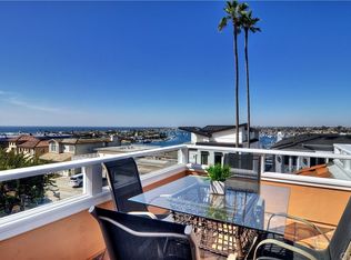 2500 Seaview Ave, Corona Del Mar, CA 92625