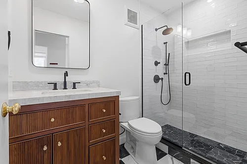 150 Chandler St #6 Photo 1