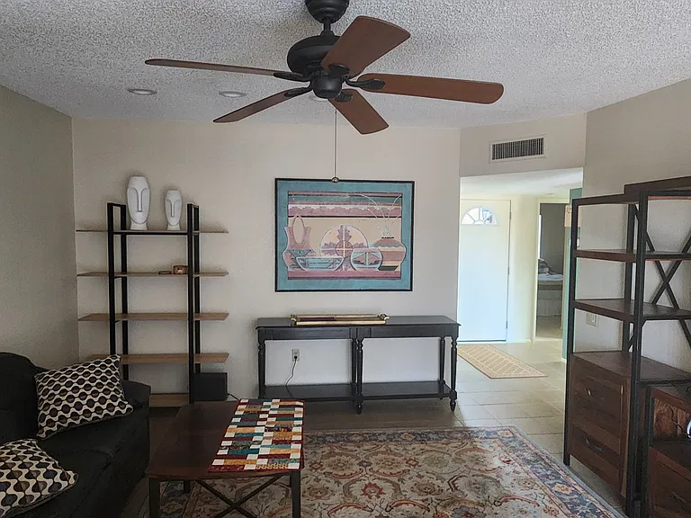 1525 W Via Del Jarrito — Photo 25