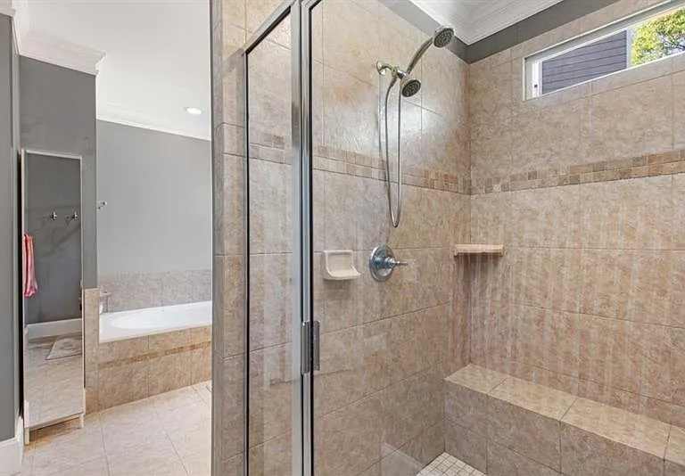1390 Marion Walk SE — Photo 31