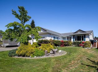 1076 Springbok Rd, Campbell River, BC V9W 7K7