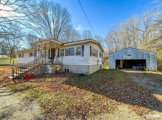 12636 N Budd Rd, Burt, MI 48417