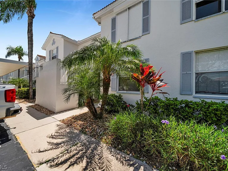 1024 Mainsail Dr #512 — Photo 4