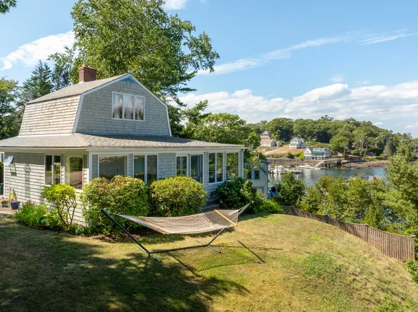 32 Nickerson Road, Southport, ME 04576